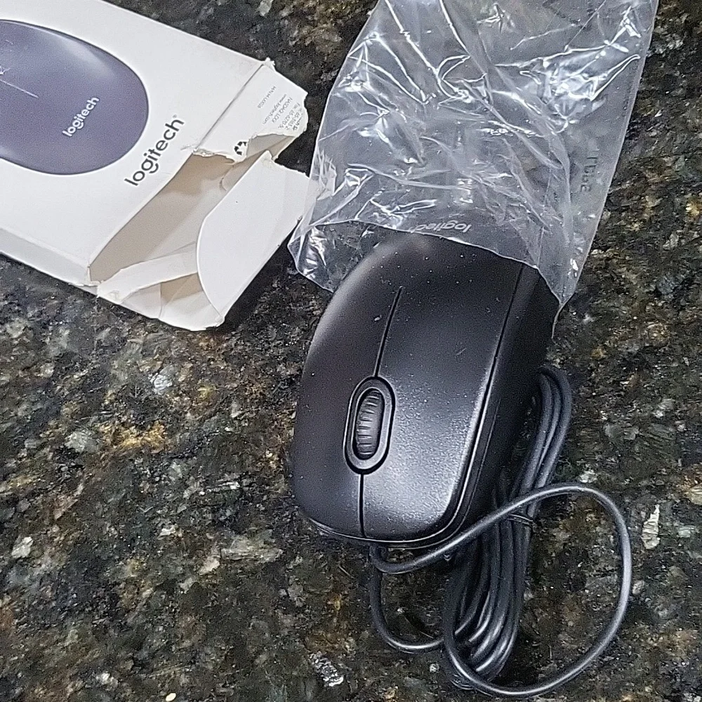Logitech B100 Black Wired Mouse